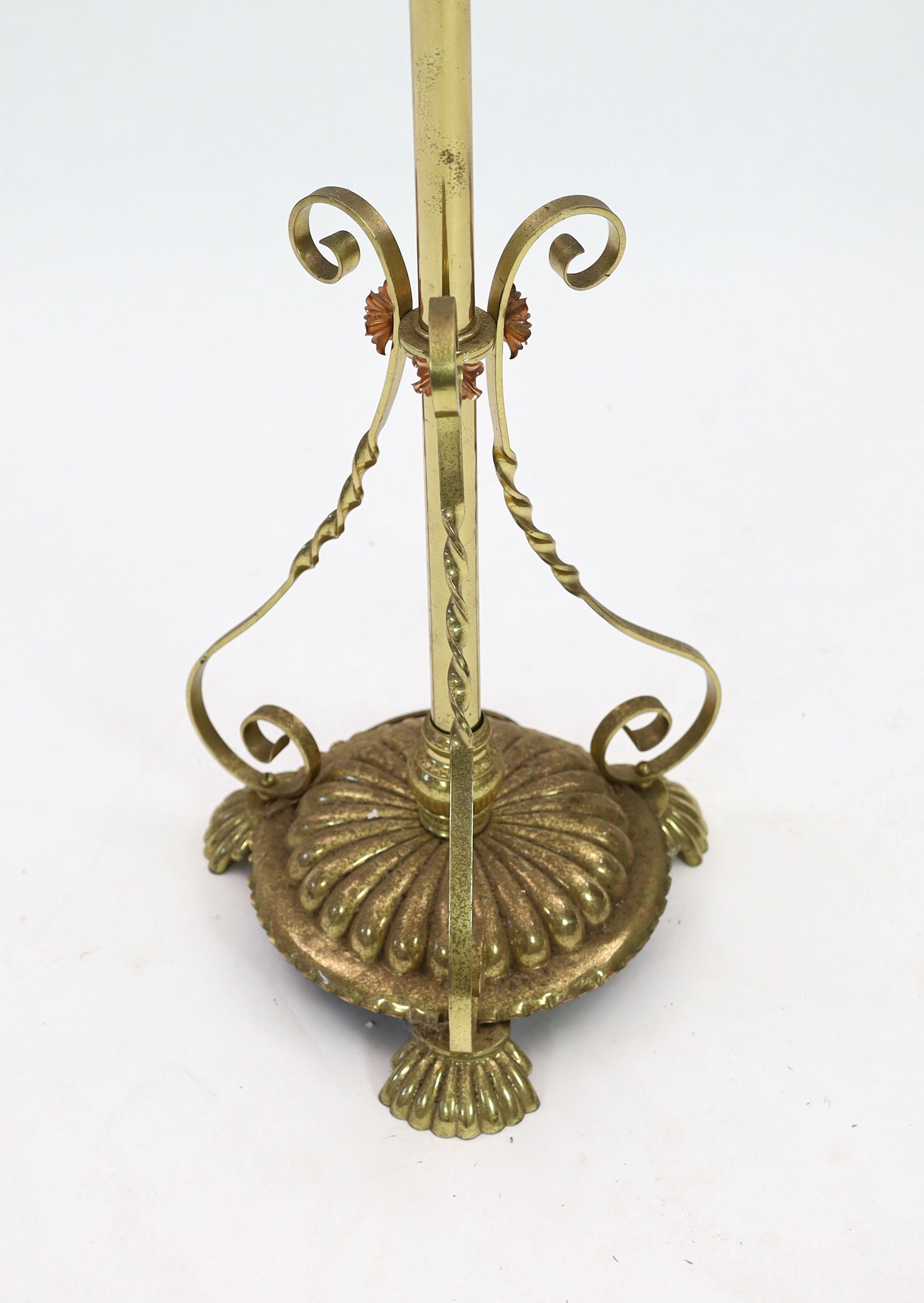 An Edwardian brass telescopic lamp standard